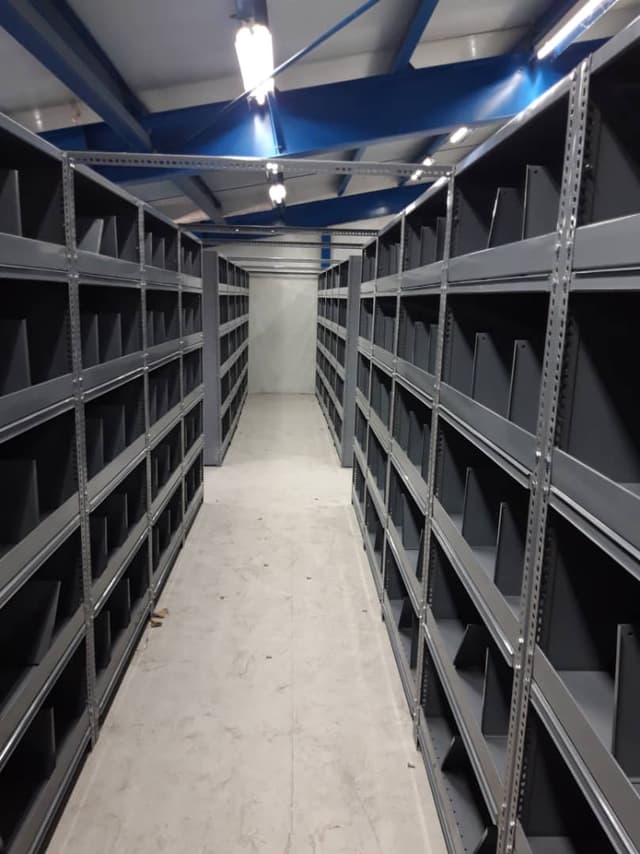 /static/image/product/images-1735300511403-84721482.jpeg